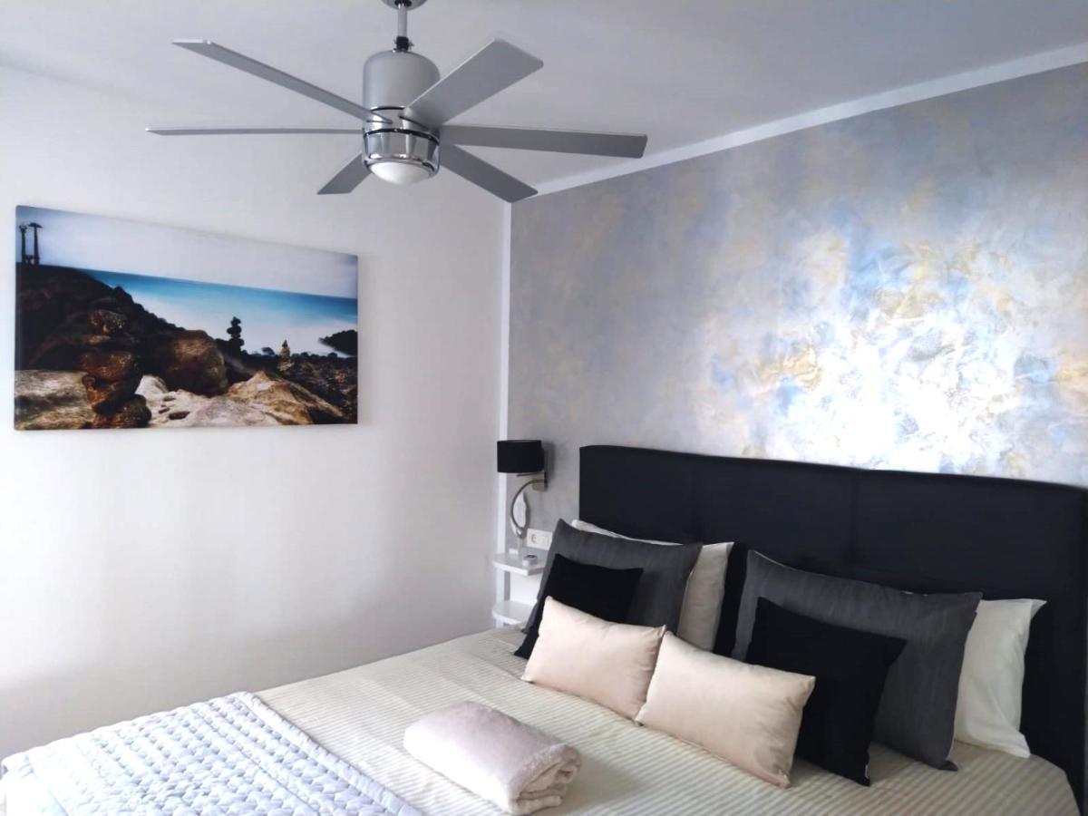 פוארטו דל כרמן Apartment Portonovo Paraiso II - Sea View - Swimming Pool - Good Wifi - Old Town מראה חיצוני תמונה